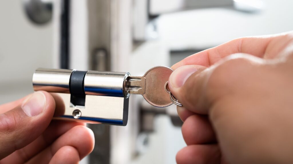 Defektes Schloss in Aachen – Reparatur oder Austausch - Schlüsseldienst Hansemann - Aachen - Schlüsselnotdienst
