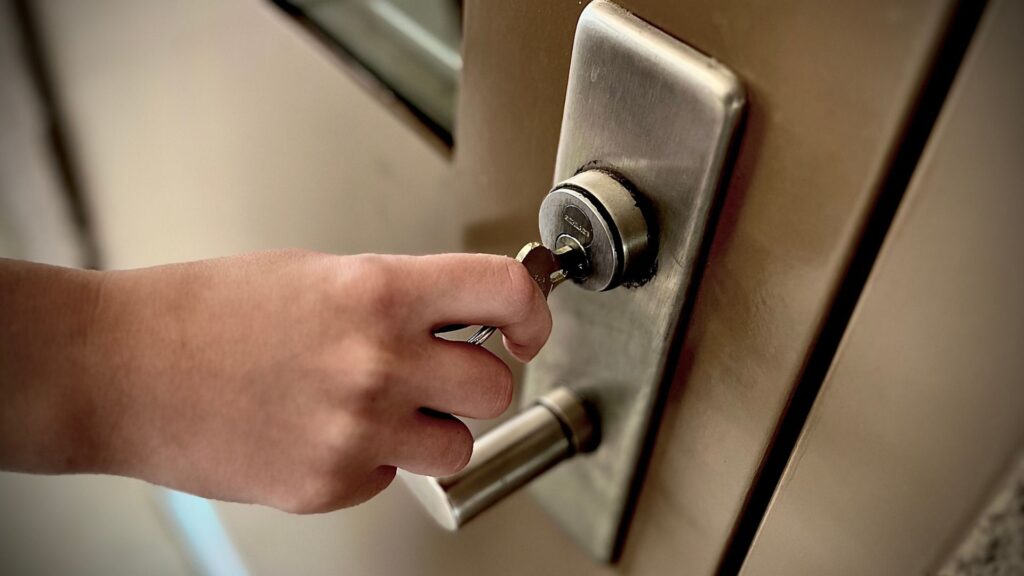 Schloss austauschen in Aachen - Schlosswechsel - Schlüsseldienst Hansemann - Schlüsselnotdienst