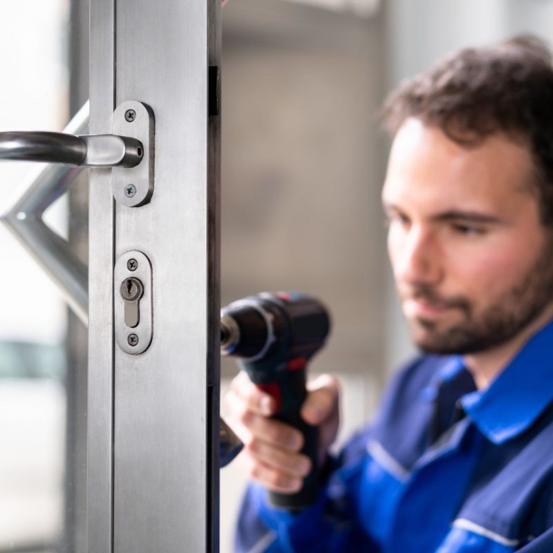 Schlüsselnotdienst Aachen - Schlüsseldienst Hansemann - Aachen - Türöffnung - Schlosswechsel